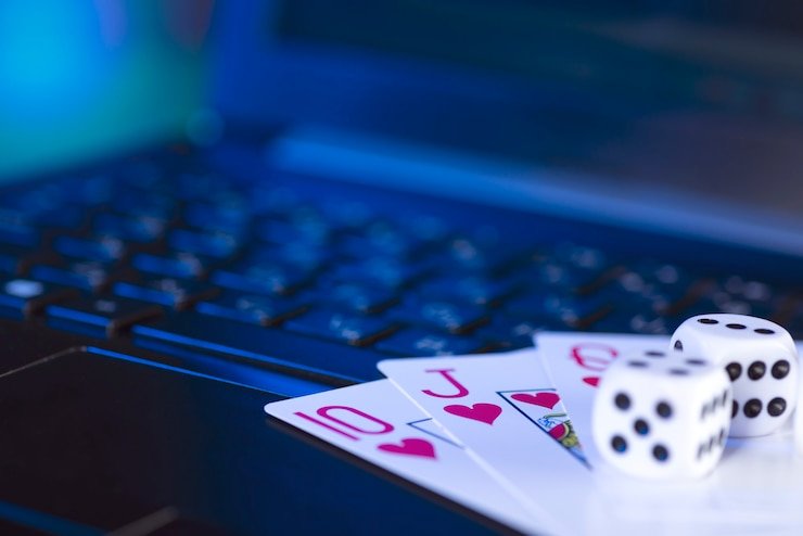 Perbandingan aturan promosi yang jelas